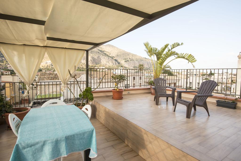 La Terrazza Del Baglio Lägenhet Mondello Exteriör bild